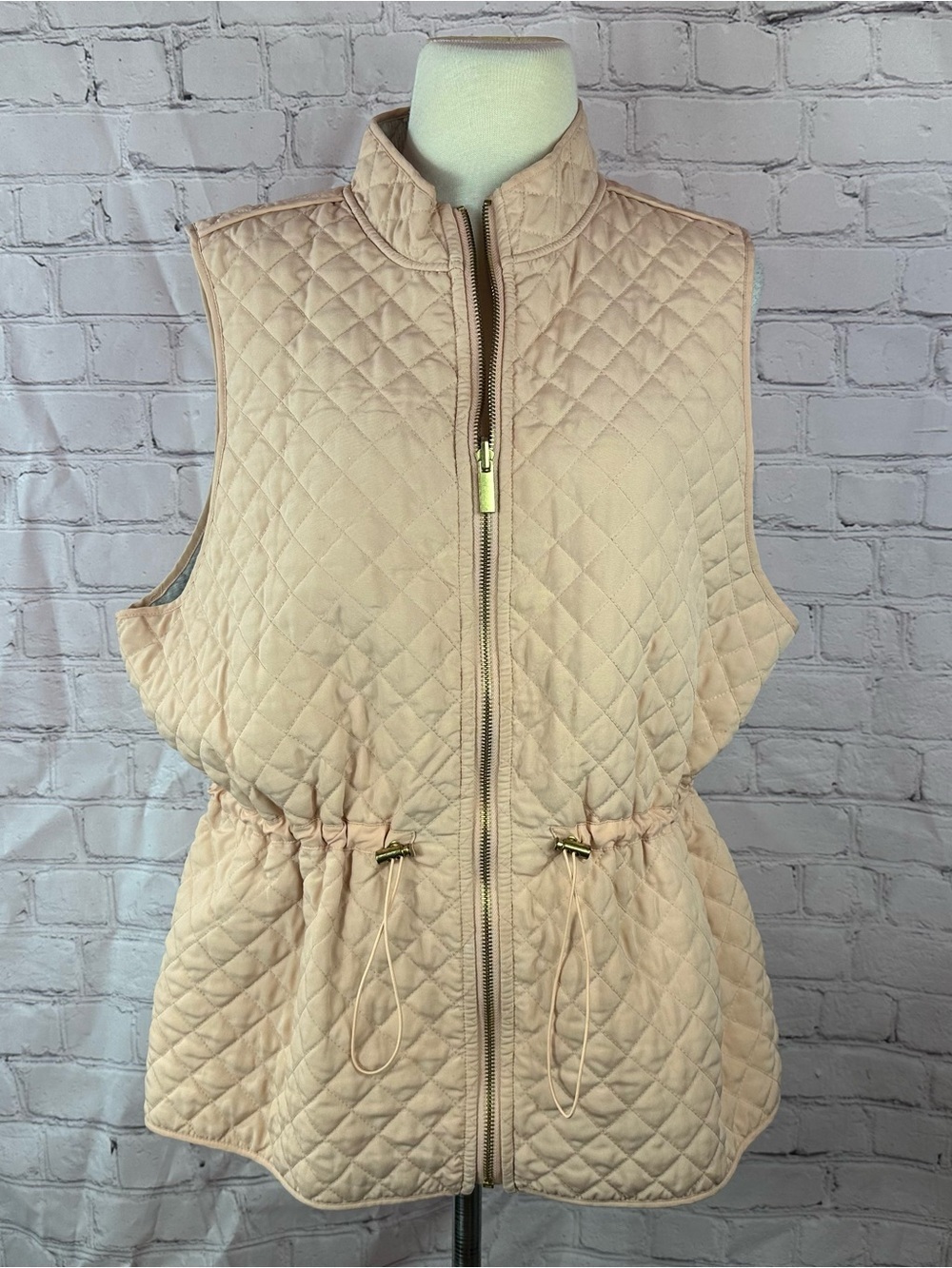 Chico's (3) Quilted cinch Waist Vest women XL inventive layering lightweight